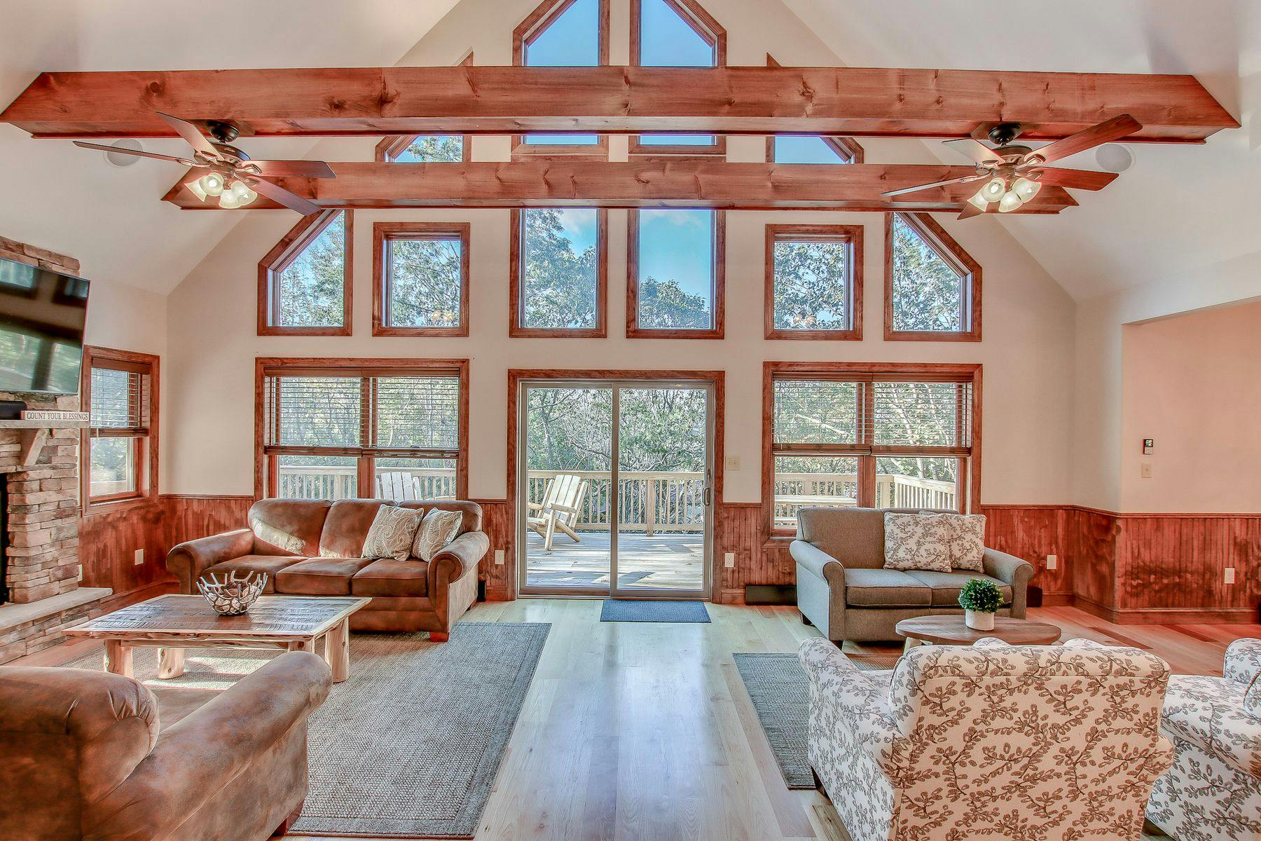 Spacious living room in Pocono Mountain vacation rental home