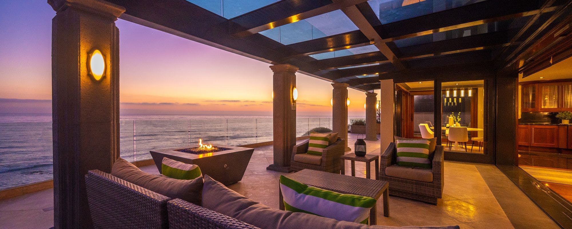 Indoor outdoor oceanfront living space