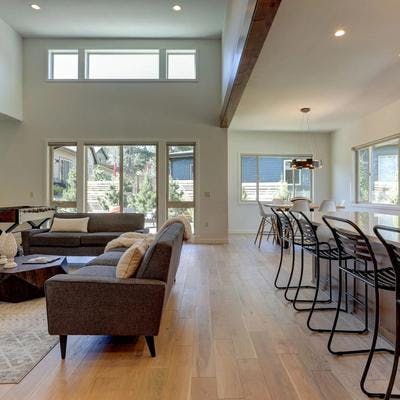 Open living space in a Bend, OR vacation rental.