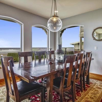 Griswold House - Cannon Beach Dining Room View