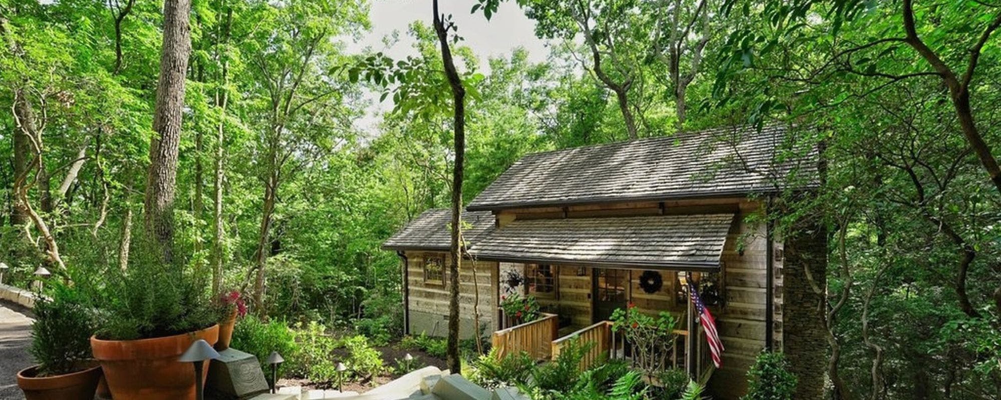 Vacation rental cabin in Big Canoe Georgia