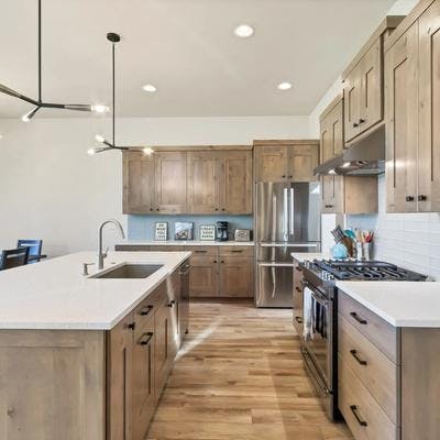 Modern kitchen in a Bend, OR vacation rental.