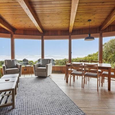 Pacific Knoll - Arch Cape Oceanfront Home 