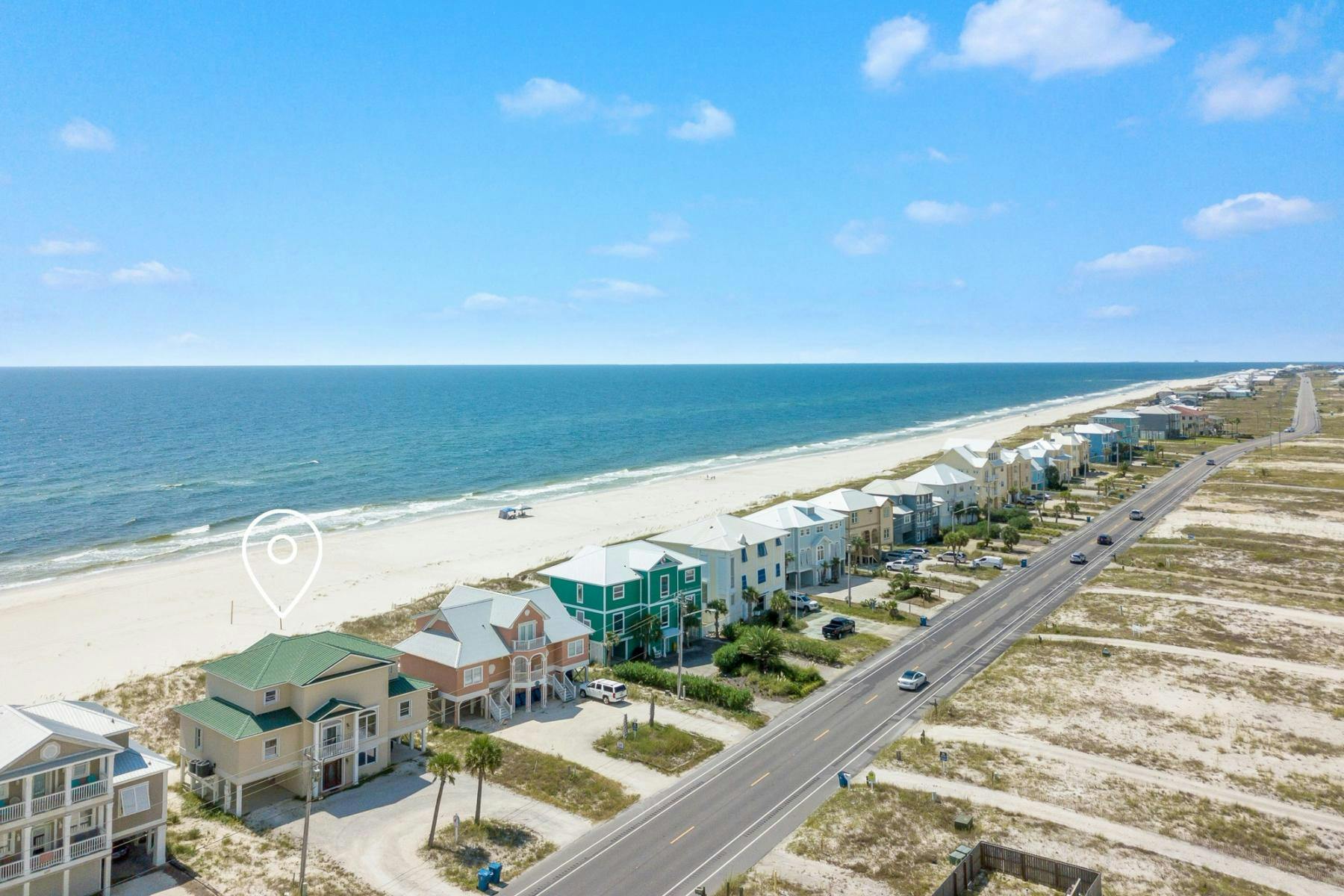 Aerial view of vacation rentals in Orange Beach